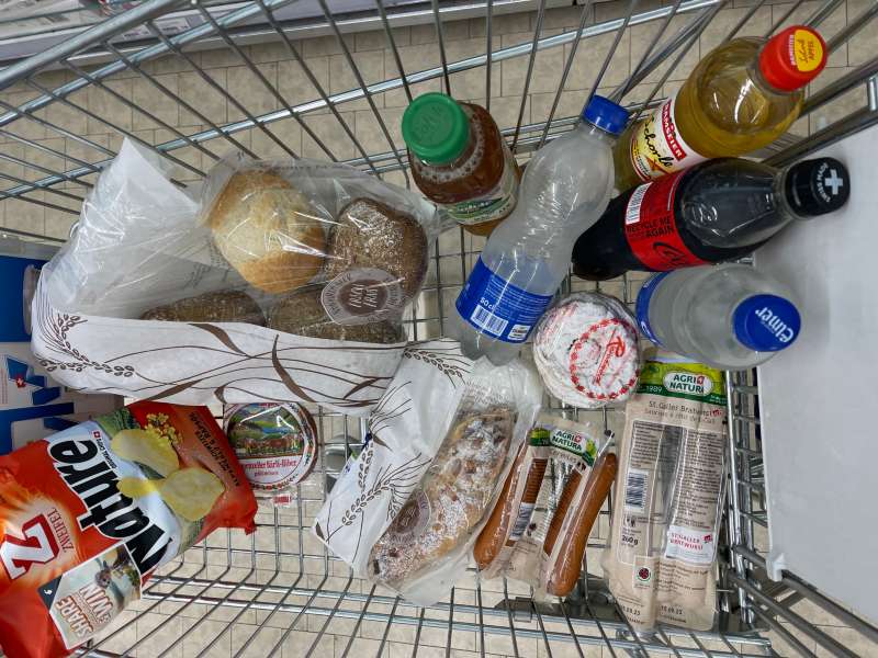 Martin.S., Volg Lintthal/Piicknic Einkauf