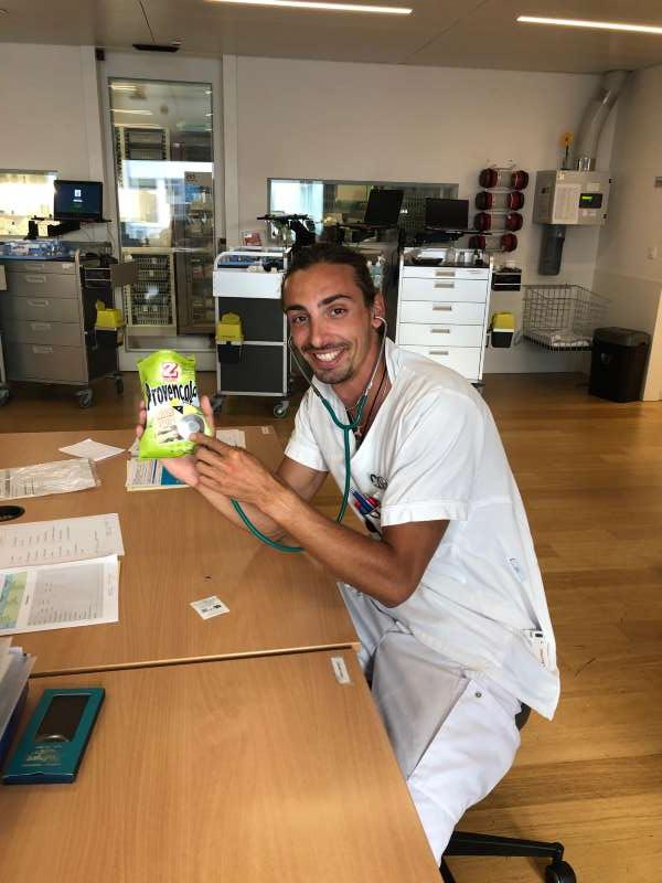 Nathan.Z., Dans le bureau infirmier