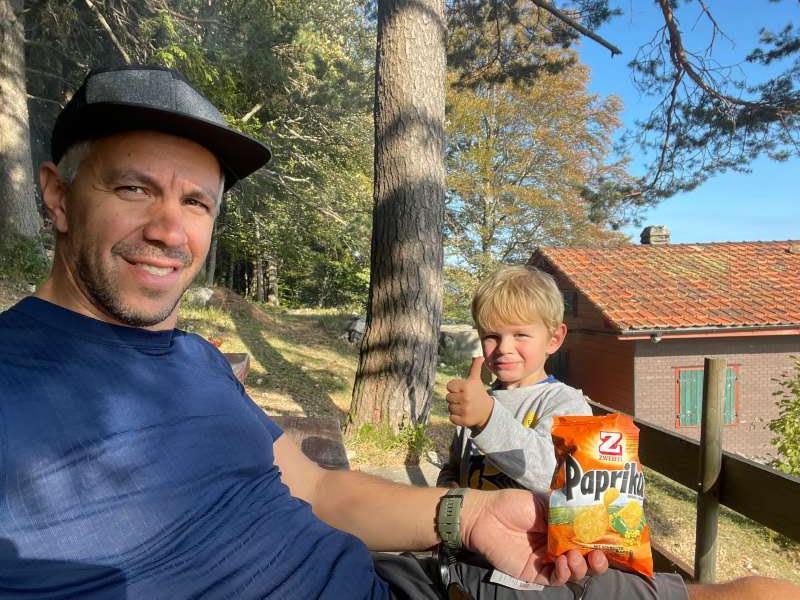 Bertrand.H., Notre chalet familial sur les hauteurs de la montagne de Moutier