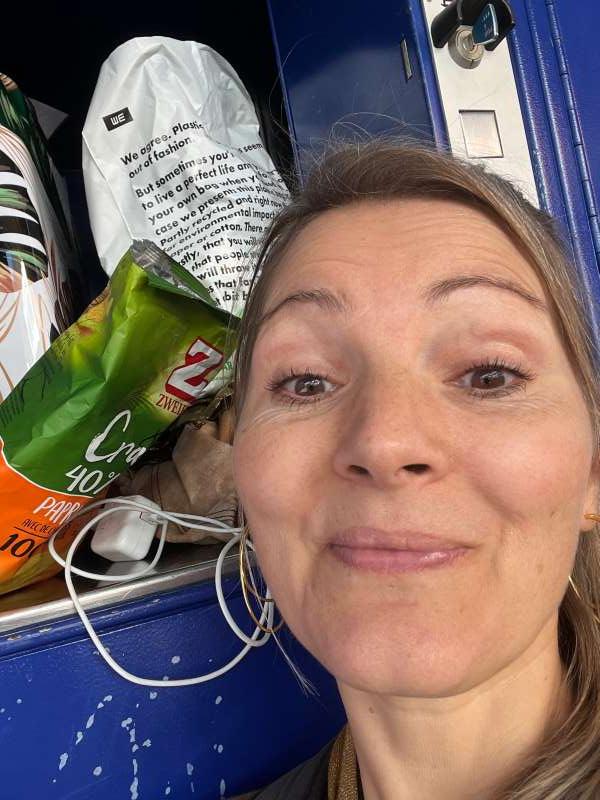 Denise.D., Locarno, Schliessfach