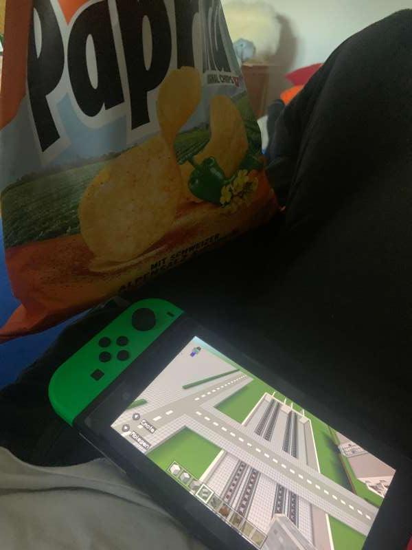 Mischa.J., Mein Bett zuhause in Burgdorf