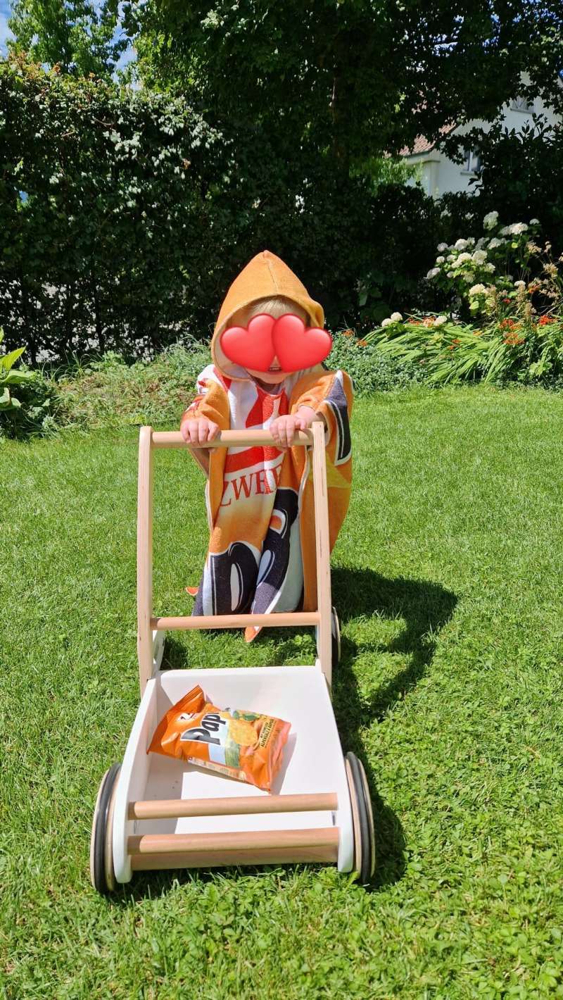 Andrea.S., Im Garten