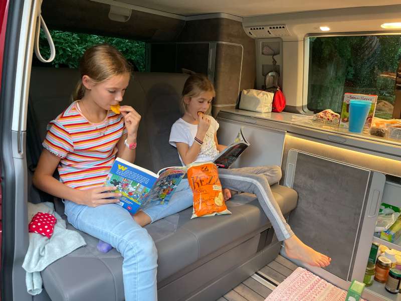 Nadine.K., VW Bus, Chiavenna Italien