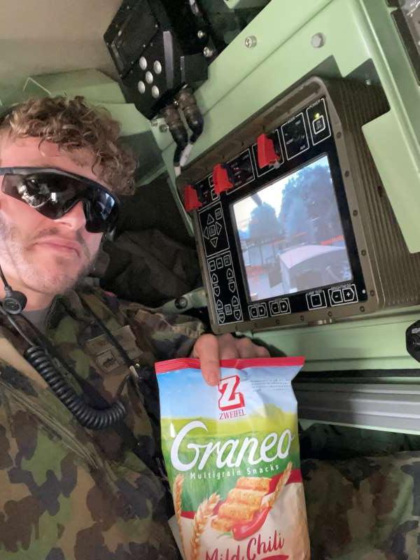 Tim.B., Mels (militär)