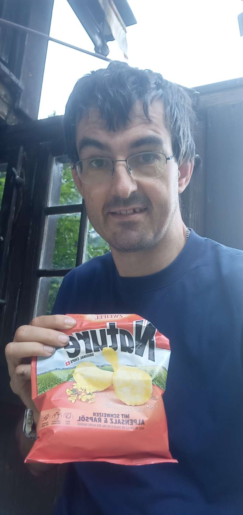 Adrian.V., Alphütte über dem Thunersee