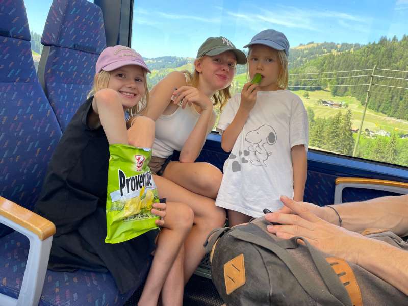 LexiMillaEllieRomy.F., Zweisimmen