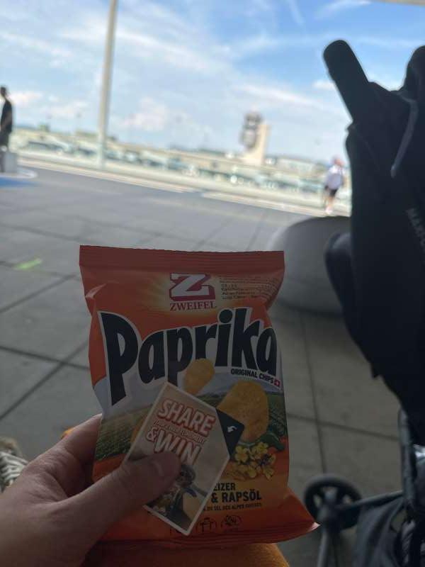 Sahika.A., Zürich flughafen