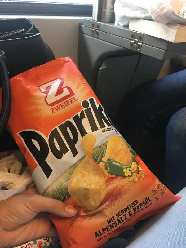 Zouzou.B., Dans un train pour Lausanne !