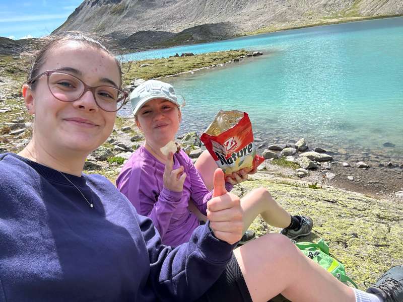 Mia Angelina.R., Jöriseen