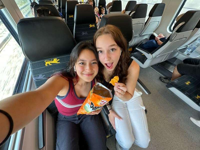 Hanna.N., In der Bahn