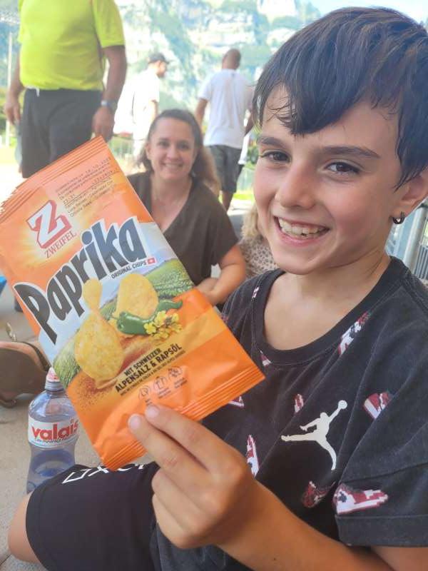 Donatella.S., Glarus (Buchholz/Fussballplatz)