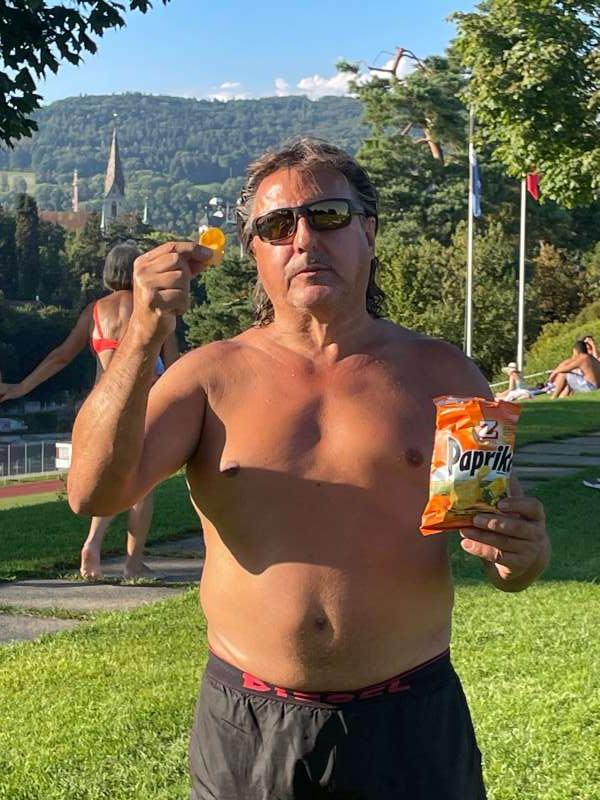 Nicole.T., Terrassenbad. Ausicht richtung badengahrt