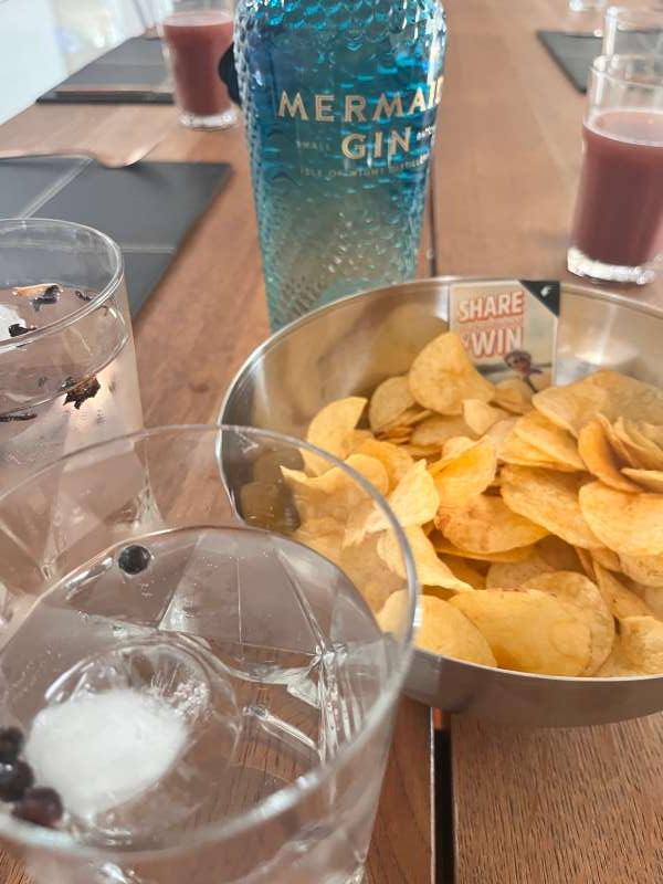 Melanie.S., Gin-Night