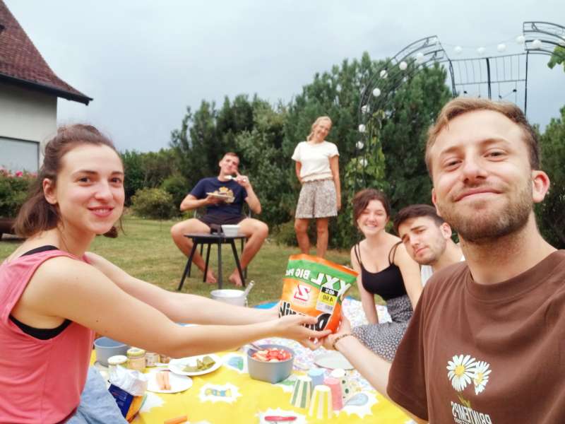 Manuel.H., Im Sonnengarten