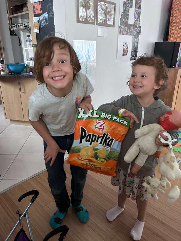 Christine.O., Zuhause