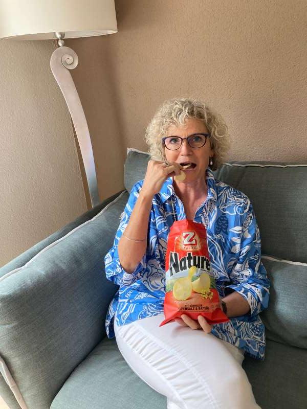 Ulrich.K., Im Salon bei Regenwetter